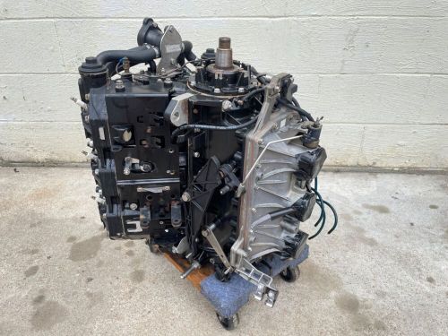 2006 Evinrude 225 HP 2 Stroke Outboard Powerhead 5005909 OEM, US $1,425.95, image 9