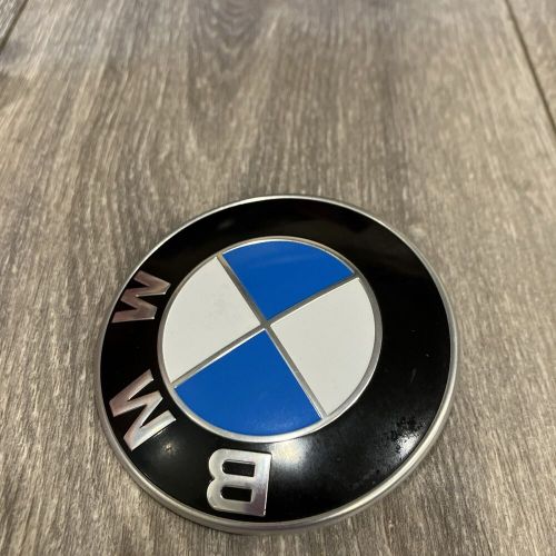 BMW E70 E83 E46 E36 E39 E90 E34 E30 X3 X5 FRONT HOOD Emblem Roundel 8132375 OE, US $8.00, image 3
