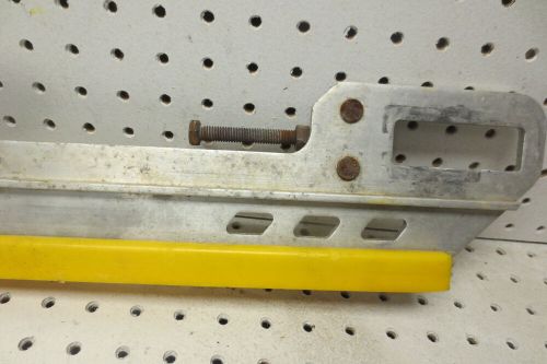 2002 polaris rmk 800 rear suspension 151 skid right side slide rail 700  1541664