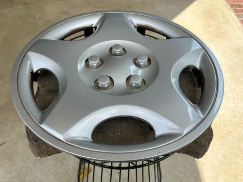 (1) dodge caravan 14&#034; oem wheel cover hub cap silver finish 1997-2000 4684256
