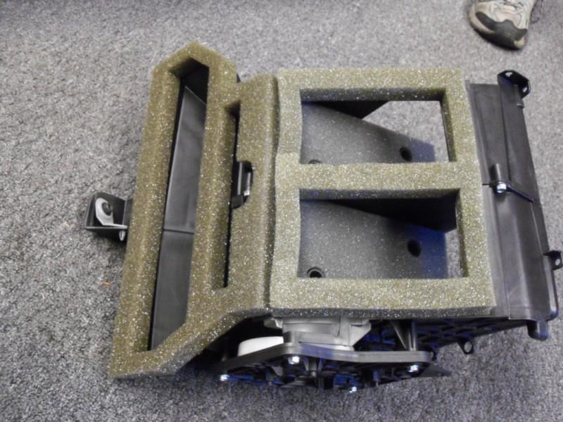 2005-2009 new oem ford f150 expedition ac heater plenum duct 8l1z-18471-a