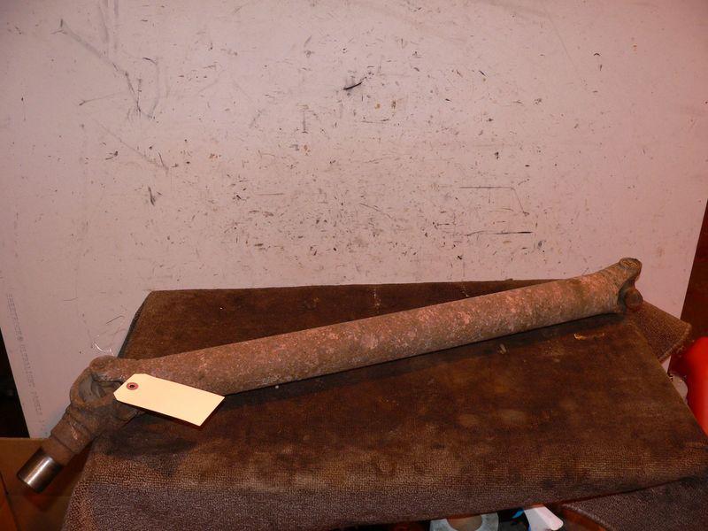 1999 jeep grand cherokee rear drive shaft 4x4 4.0l dana 35 242 transfer case