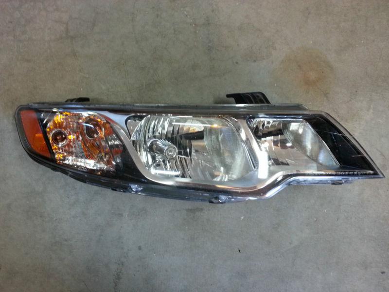 Purchase 2010 2011 2012 KIA FORTE HEADLIGHT PASSENGER SIDE HEADLAMP KIA FORTE OEM in Mesa