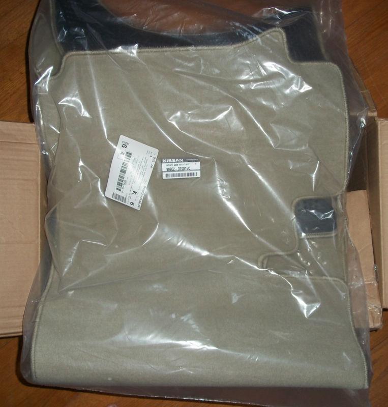 Purchase NEW INFINITI QX56 OEM BEIGE WILLOW CARPET 2ND & 3RD ROW FLOOR