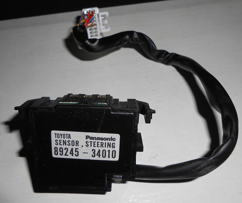 Toyota 04  sequoia steering angle sensor 89245-34010