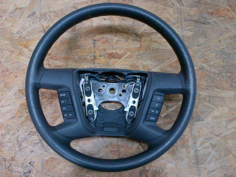 Purchase 0609 FORD FUSION STEERING WHEEL OEM in Canton, Michigan, US