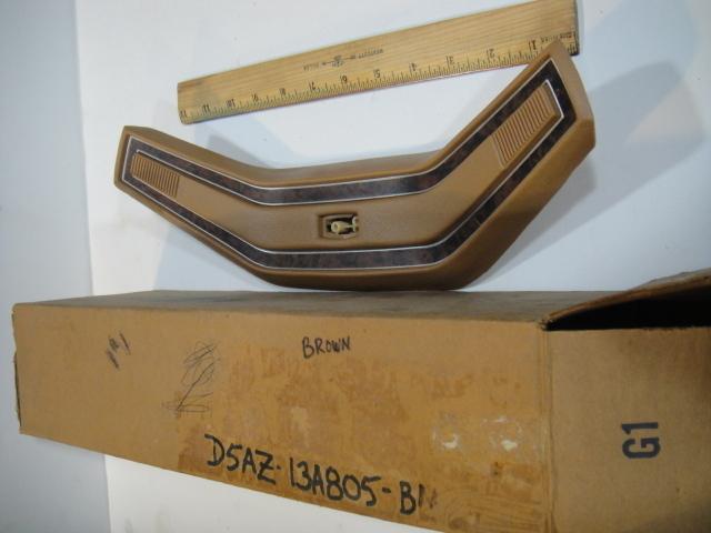 75 76 77 ford mustang, maverick torino horn blow cover and switch - nos - brown