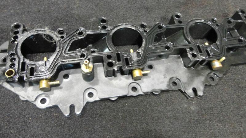 Intake manifold set #438956/439111 johnson/evinrude 1997/1998 150/175hp(518)