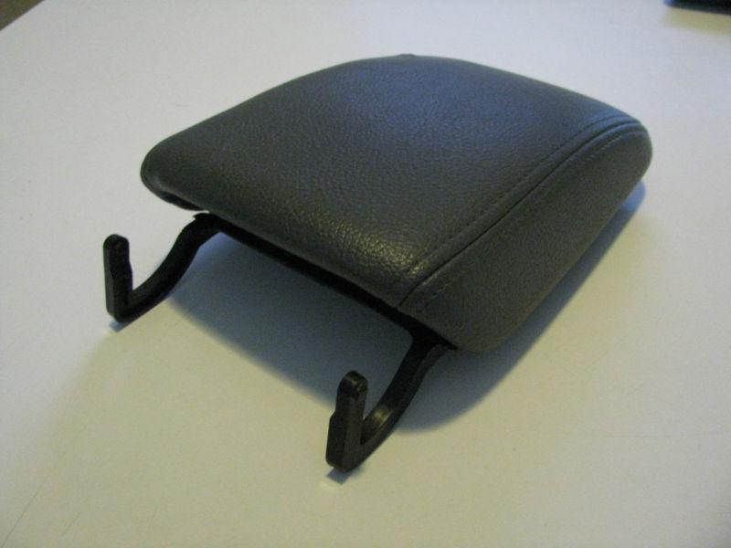Used saab 93 9-3 armrest – grey  2003-2009   