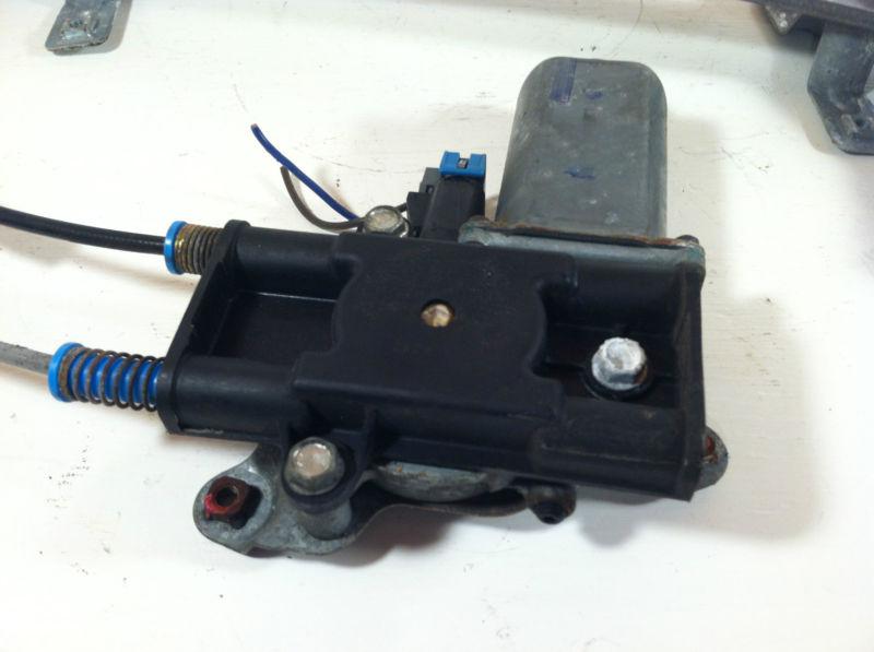 2000 Pontiac Grand Prix Driver Front Door Window Regulator w/ Motor, US $60.00, image 8
