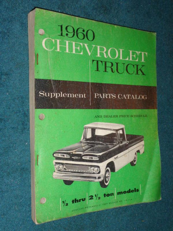 Purchase 1960 CHEVROLET TRUCK PARTS CATALOG / ORIGINAL BOOK in Benton
