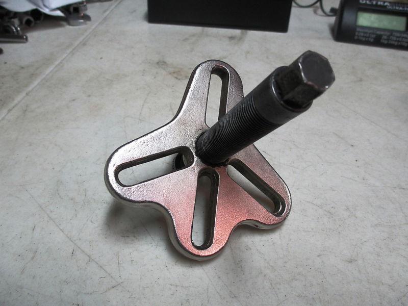 Purchase SNAP ON STEERING WHEEL HARMONIC BALANCER PULLER CJ98 in