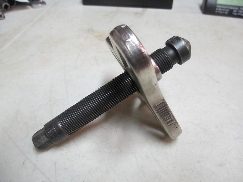 Purchase SNAP ON STEERING WHEEL HARMONIC BALANCER PULLER CJ98 in