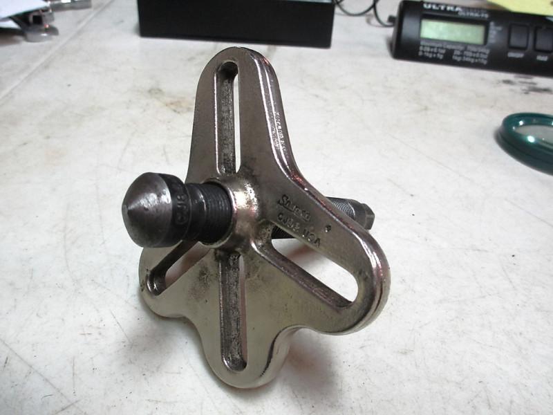 Purchase SNAP ON STEERING WHEEL HARMONIC BALANCER PULLER CJ98 in