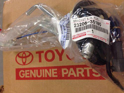 New genuine toyota fuel pump bracket 23206-35180
