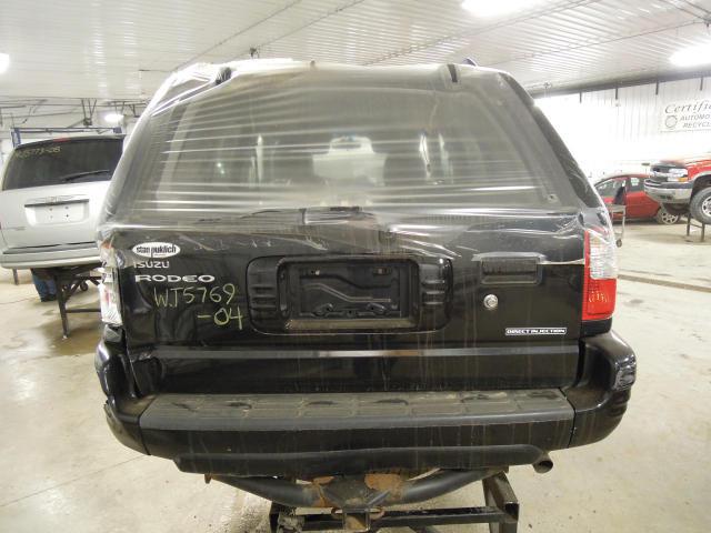 2004 isuzu rodeo tail lamp light right