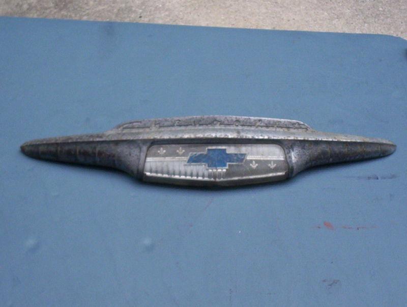 Chevrolet hood emblem