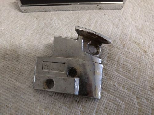 Gm part # 3948068 oem 1968-77 corvette t-top striker plate rh oem