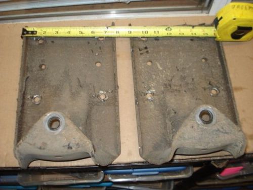 Silverado/sierra* hd* rear leaf spring hanger shackle brackets 1999-2006