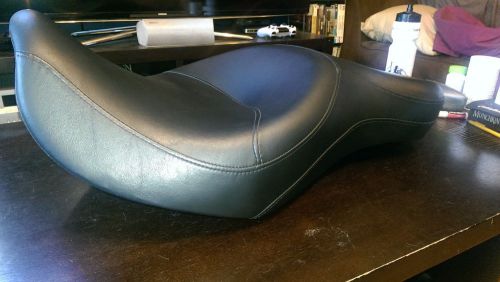 Harley davidson dyna sundowner seat (51540-06) '06 &amp; later