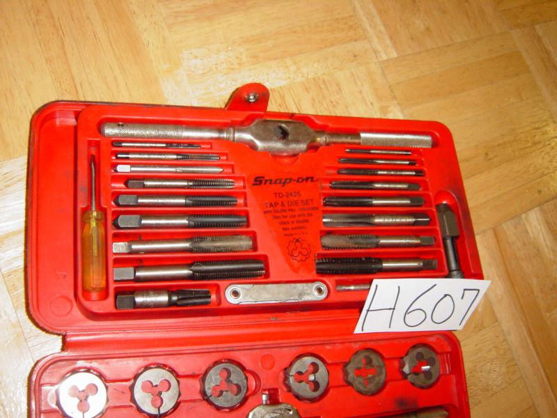 SNAP ON TOOLS 41 PIECE SAE. TAP AND DIE SET TD2425, US $119.99, image 5