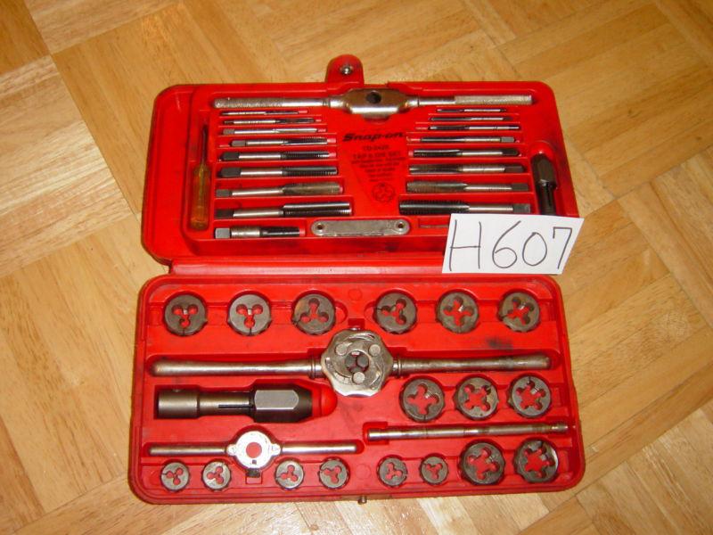 SNAP ON TOOLS 41 PIECE SAE. TAP AND DIE SET TD2425, US $119.99, image 8