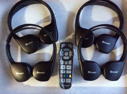 Uconnect  chrysler wireless headphone. 4 headphones and 1 remote