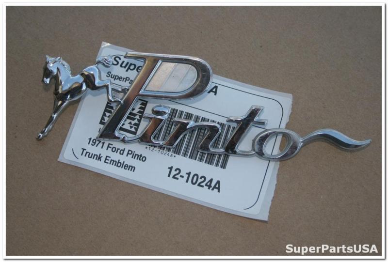 1971 ford pinto trunk emblem 12-1024a