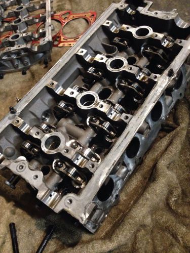 Volkswagen gti 2.0 fsi cylinder head