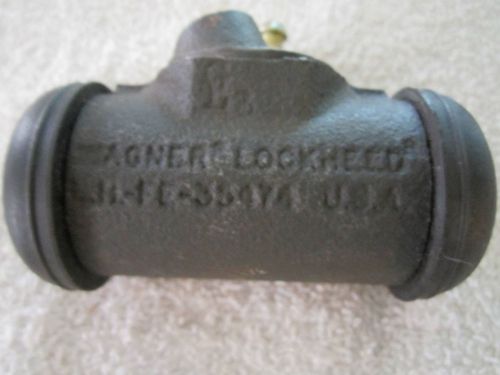 Nos 1961 / 1966 ford truck l.h. front wheel cylinder  l@@k