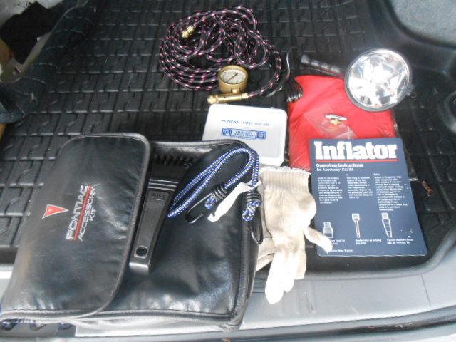PONTIAC TRUNK ROADSIDE KIT COMPLETE AND NEW ...spot light, gloves, air hose etc, US $40.00, image 3