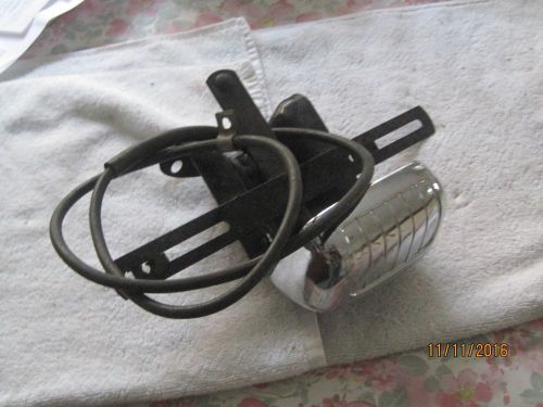 Nos 1940s? buick? , chevrolet? pontiac license plate light diecast metal