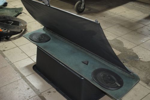 Bmw e28 m5 535 528 525 520 518 euro rear shelf with sunblind sunshade