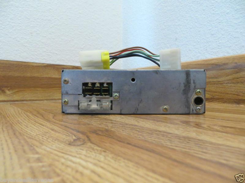 Nissan hitachi datsun ????? radio am only a-561