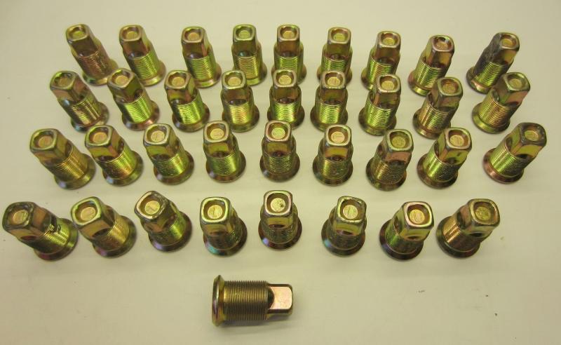 (lot of 36) inside bud wheel lug nuts left hand new