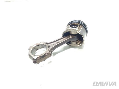 Opel astra engine piston with connecting rod 1.7 cdti diesel 74kw (100 hp) 2006