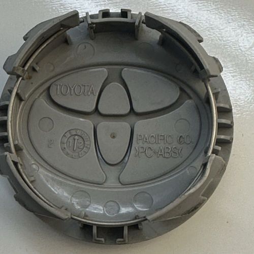 TOYOTA CAMRY HIGHLANDER SIENNA 62MM GENUINE OEM CENTER CAPS 42603-08020 OEM, US $16.00, image 3