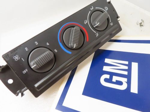 New OEM NOS GM 1999 - 2002 Chevy GMC Silverado Sierra heater blower dash switch, US $75.00, image 11