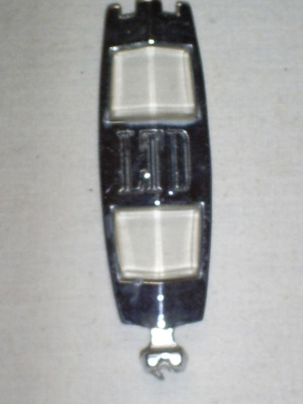 Ford ltd crown victoria country squire hood ornament emblem nice