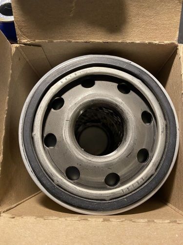 Wix 51742 engine oil filter new open box mann &amp; hummel