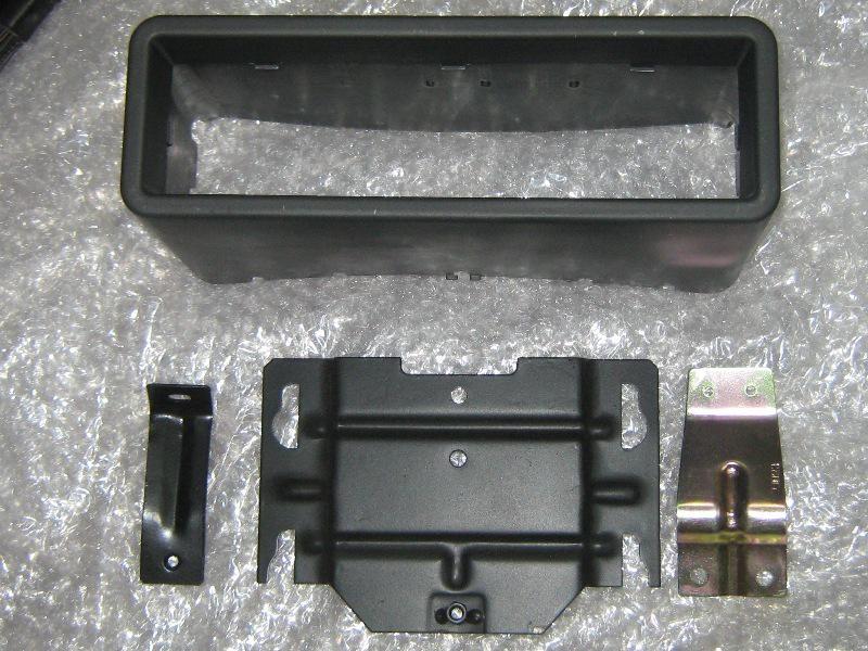 Suzuki sj samurai dash radio stereo din box + 3 mountings 86-88 new free ship