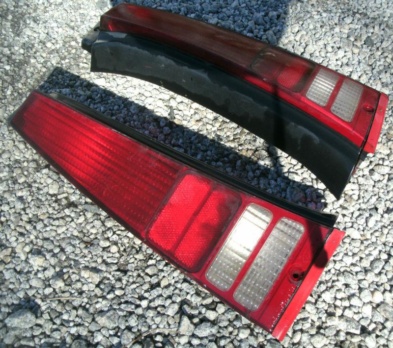 1986 87 88 89 90 91 Mercury Sable Ford Taurus Rear Tail Lights Pair LH RH OEM , US $39.99, image 2