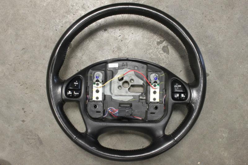 Camaro z28/ss ebony black leather steering wheel w/ radio controls