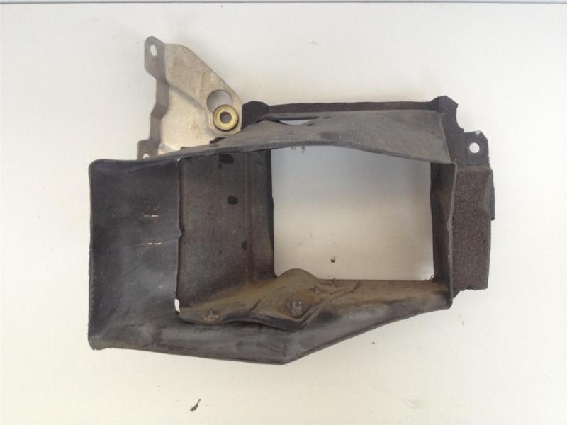 90-96 nissan 300zx twin turbo left intercooler air duct  z32