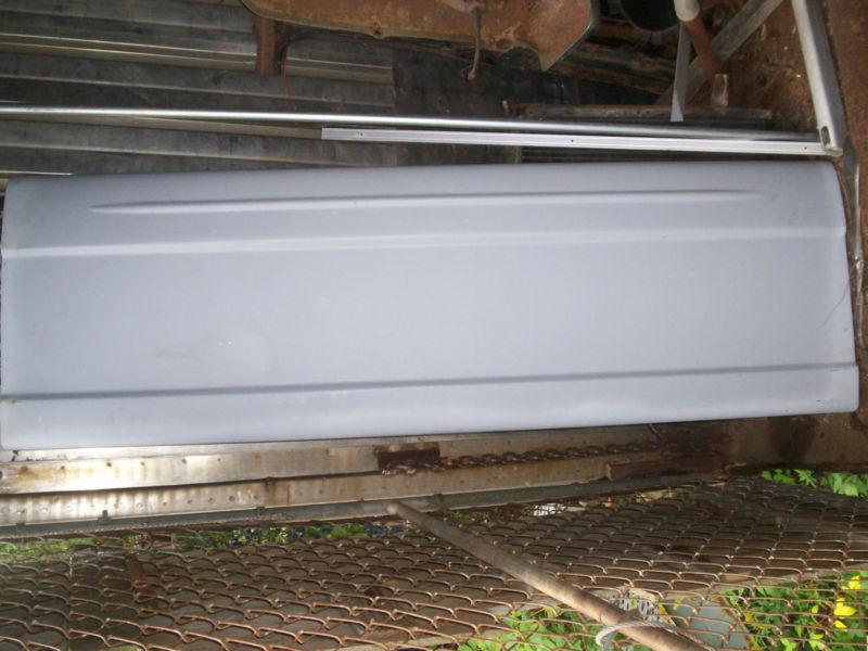 1968 ford f-100 custom tailgate