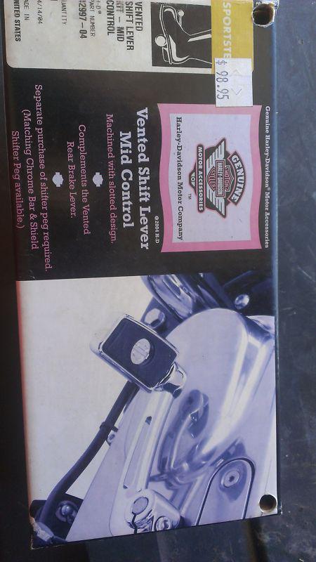 Harley davidson vented shift lever mid control part # 42997-04