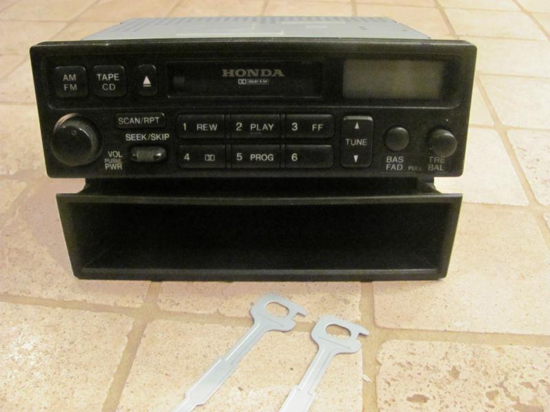1999 to 2002 honda crv used am / fm stereo cassette 39100 s10-a310-m1 cr-v