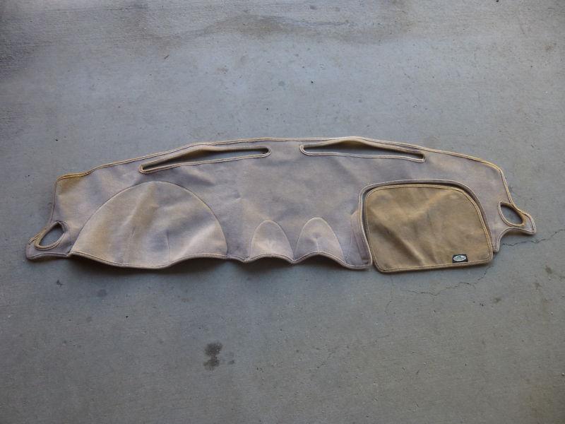 Buy 9905 MAZDA MIATA TAN VELOUR DASH COVER, DASH MAT in Tucson, Arizona, US, for US 19.99