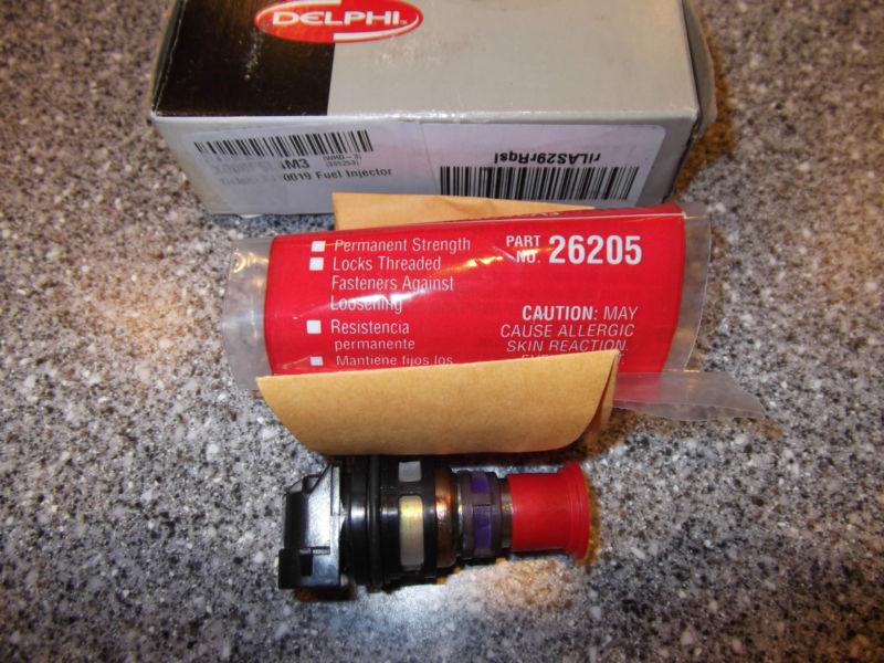 New delphi fj10100-11b1 fuel injector - oem gm part