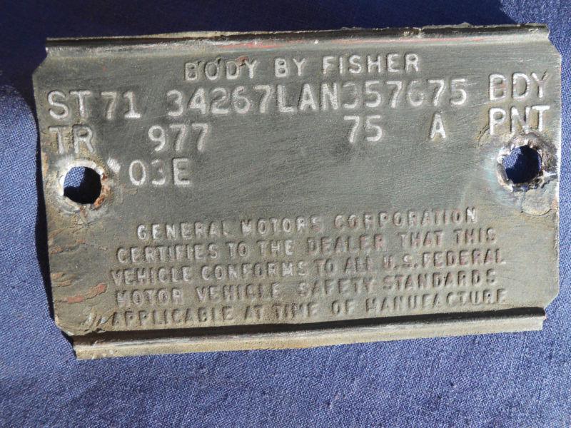 1971 oldsmoible cutlass convertible data plate red with white buckets